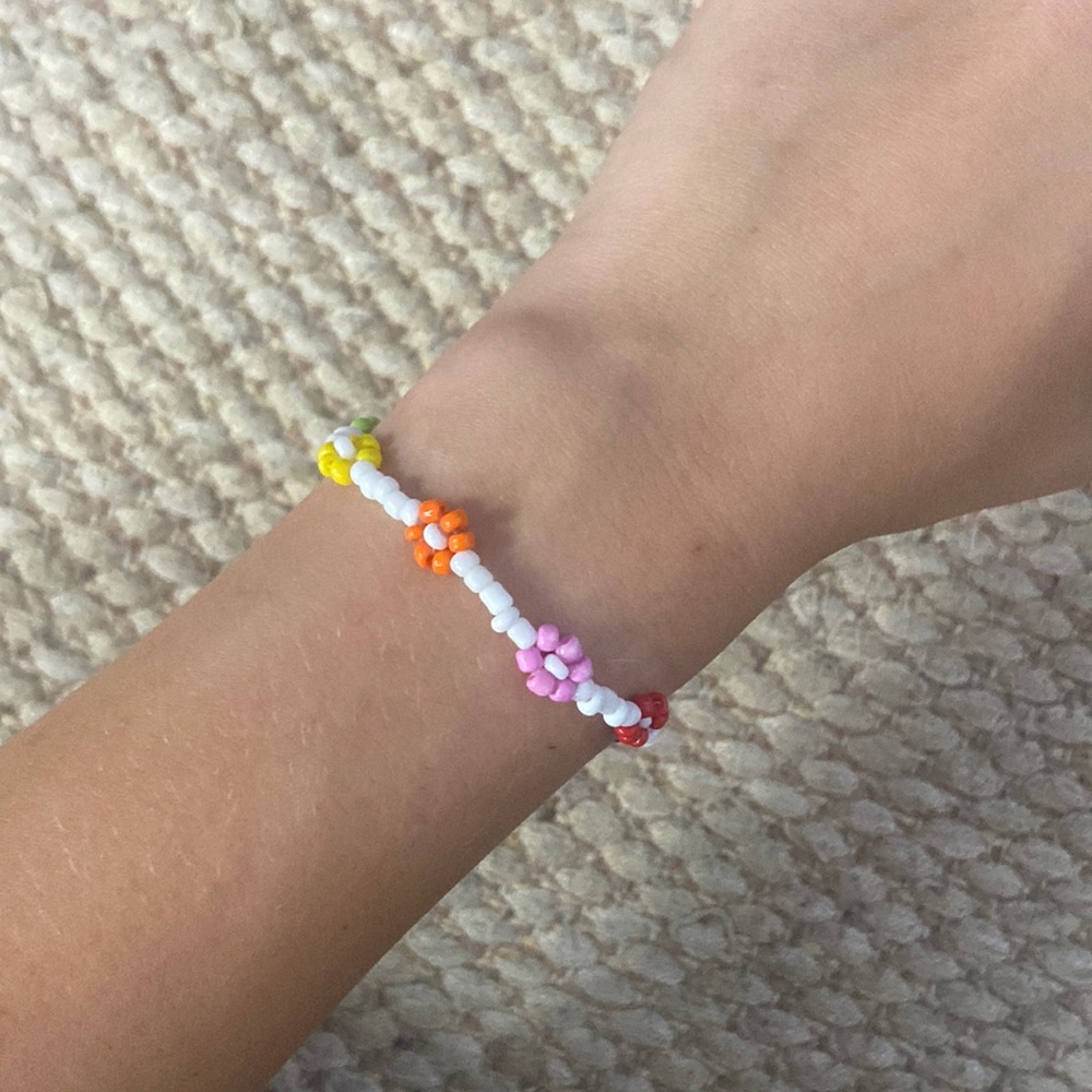 raindbow flower adjustable beaded bracelet